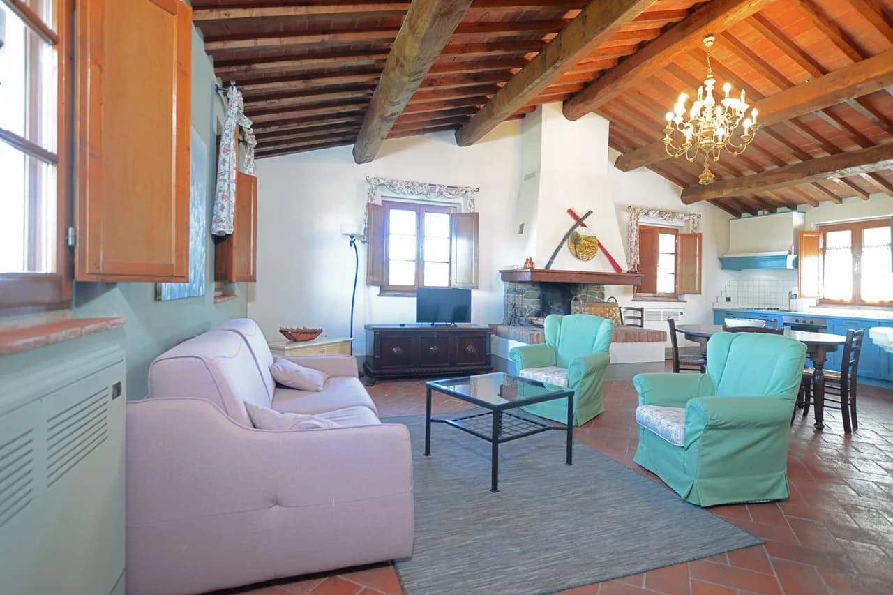 Spacious Family-Friendly Apartment in Castelfiorentino photo 4