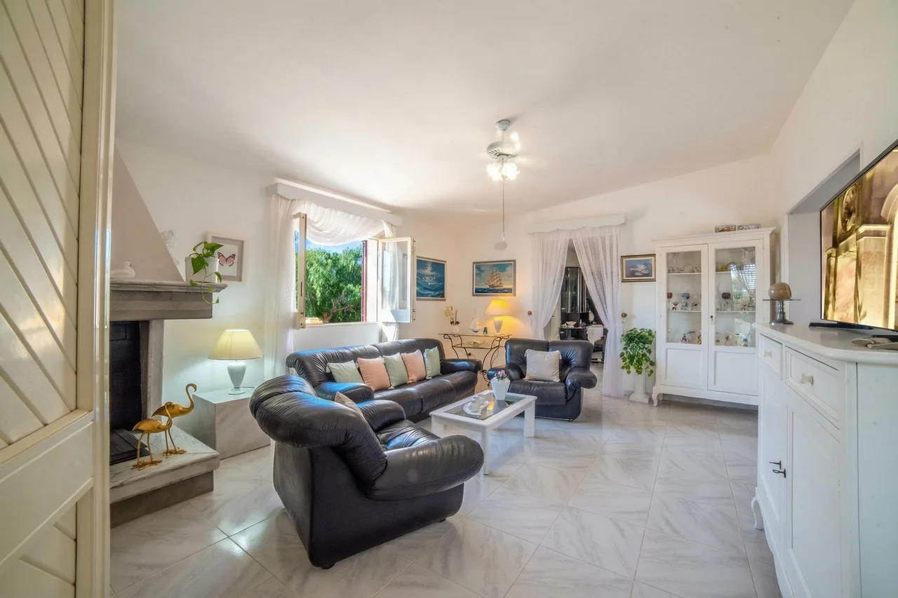 Seaside Patio Vacation Home in Maruggio photo 2