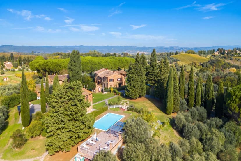 Apartment Ciclamino Shared Pool & Activities in Tuscany