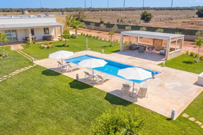Trullo Tenuta Mary with Heated Pool