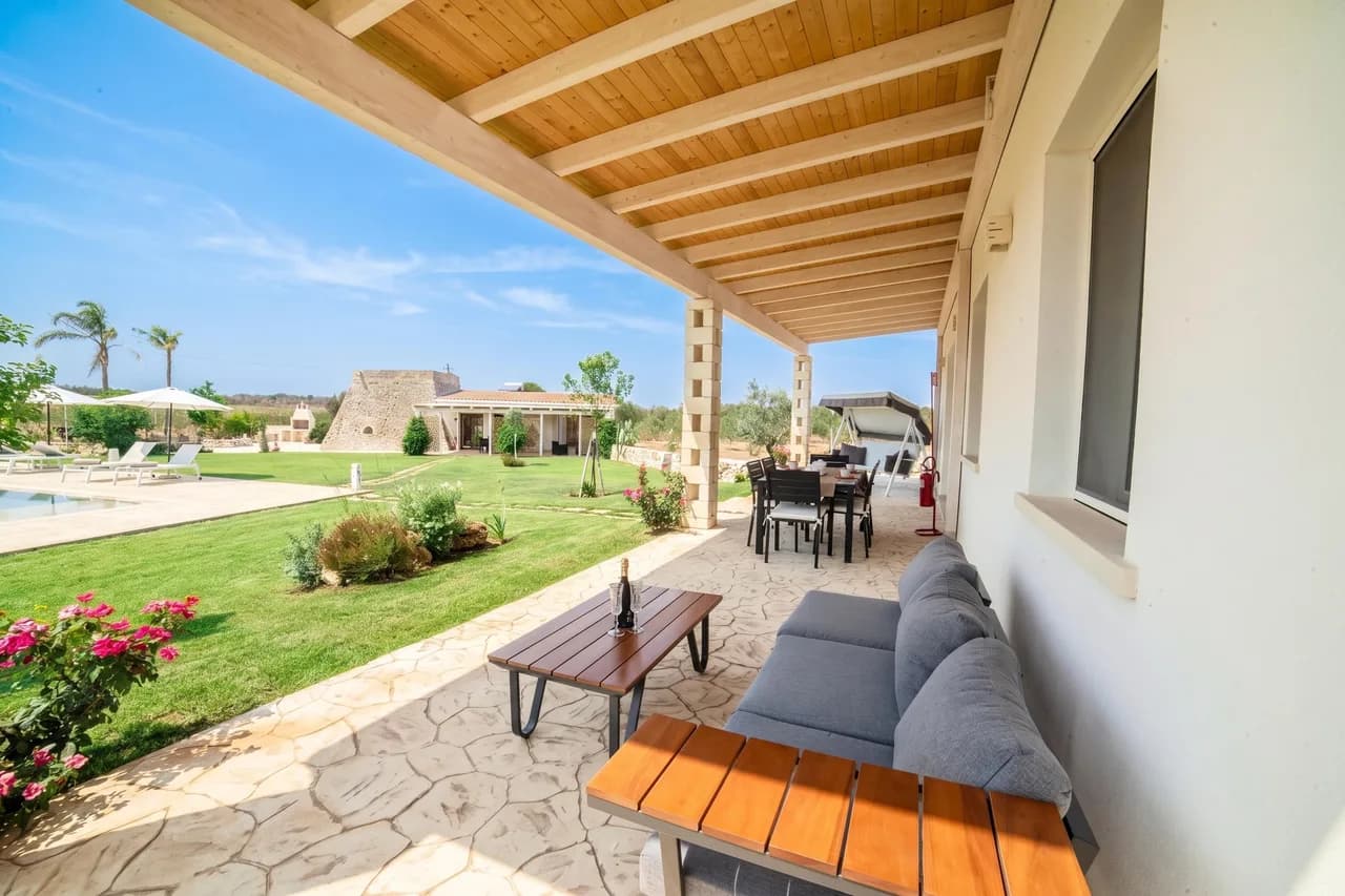 Heated Pool Villa in Carpignano Salentino photo 3