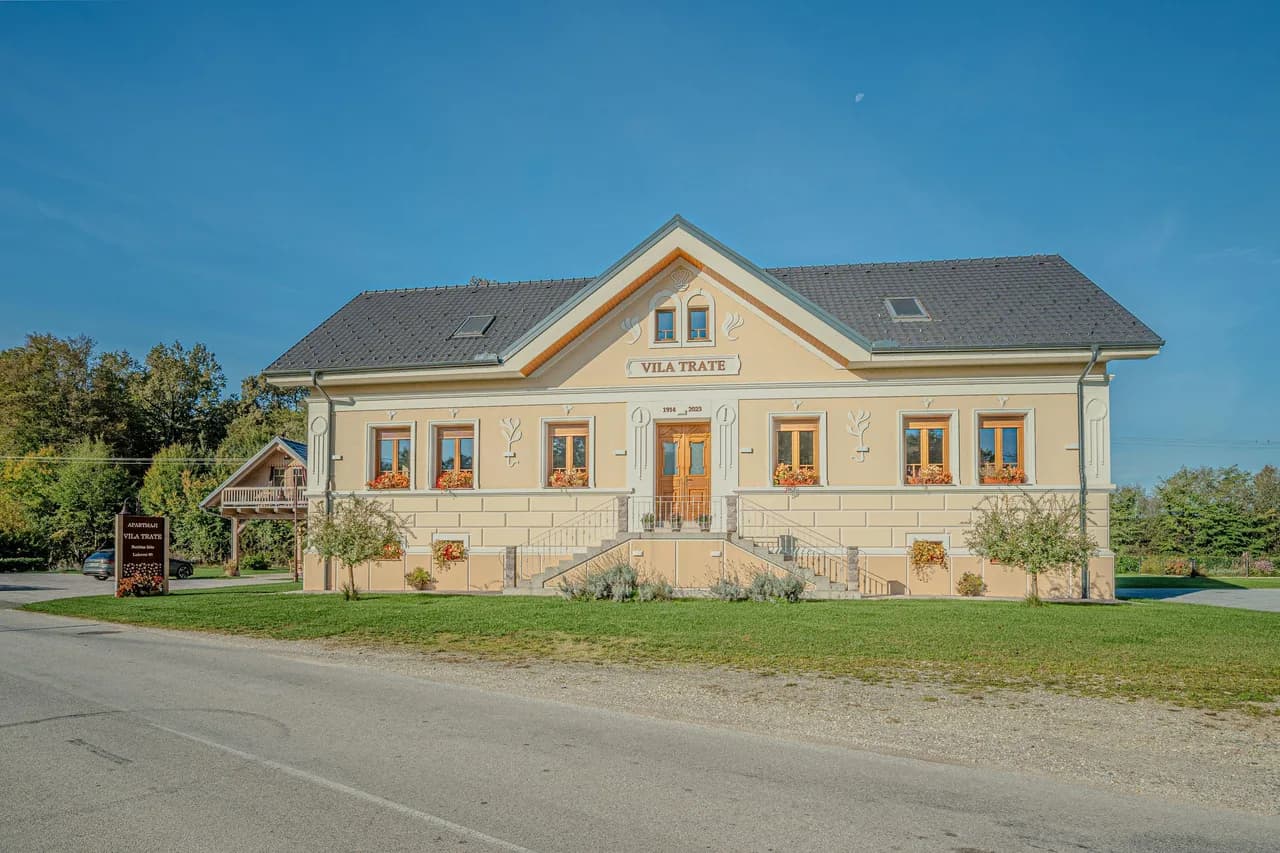 Modern Apartment with Pool in Ljutomer photo 3