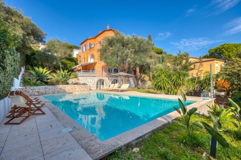 Villa Marinella, Style  History Serenity