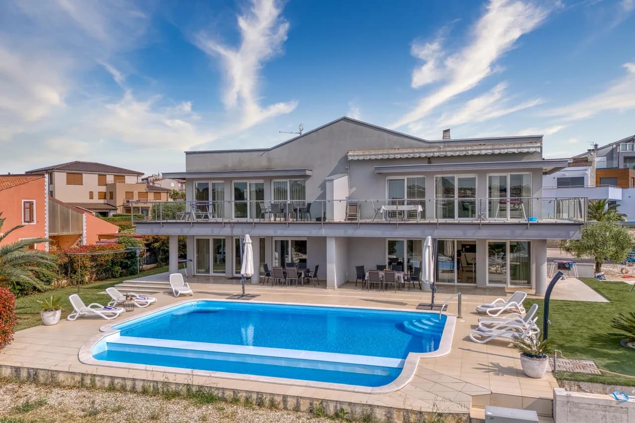 Panoramic Sea view Apartment 2 with Pool