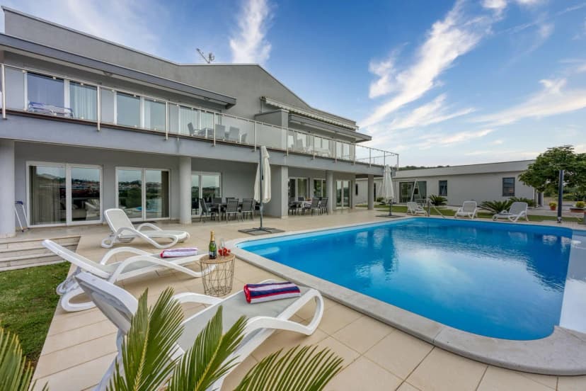 Panoramic Sea view Apartment 3 with Pool