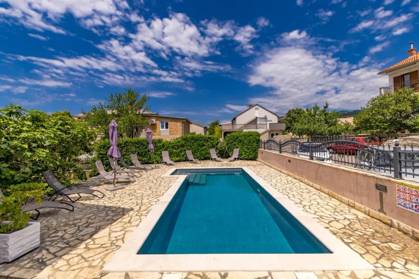 Pool Apt 4 - Novi Vinodolski (Ground)