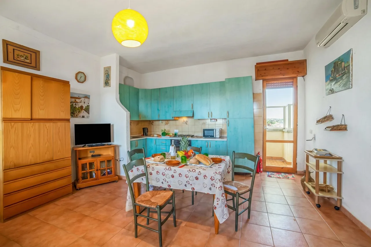 Beachfront Apartment with Balcony in Maruggio photo 3