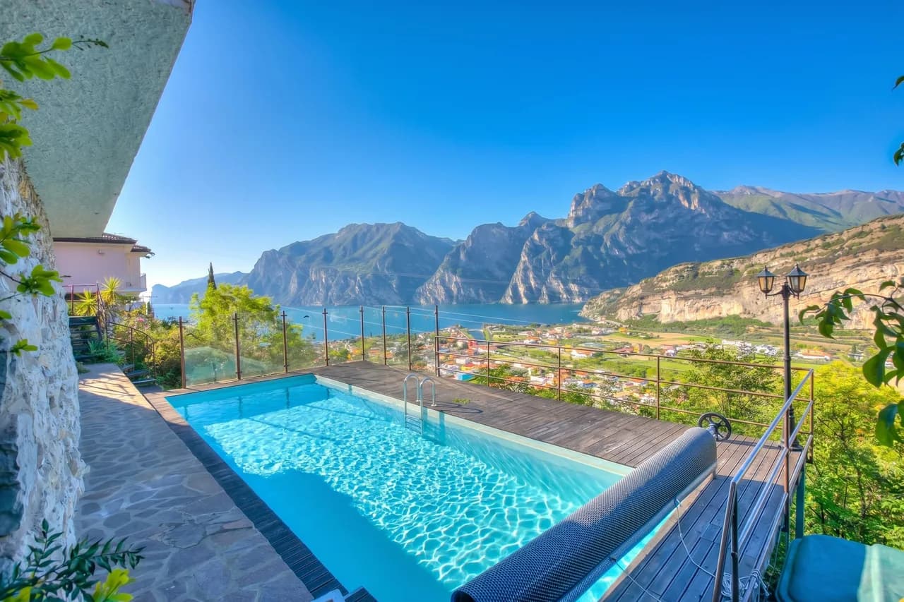 Villa with Private Pool Overlooking Lake Garda in Torbole sul Garda photo 2