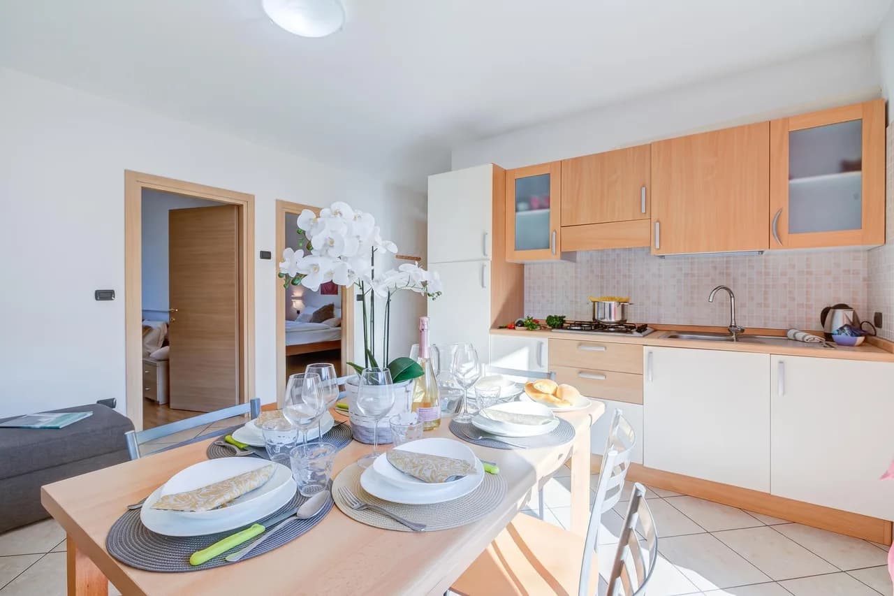 Charming Garden View Apartment in Torbole sul Garda photo 5