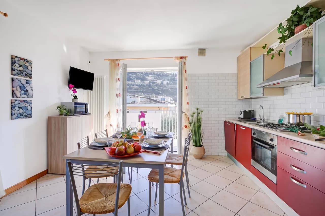 Shared Garden Apartment in Torbole sul Garda photo 3