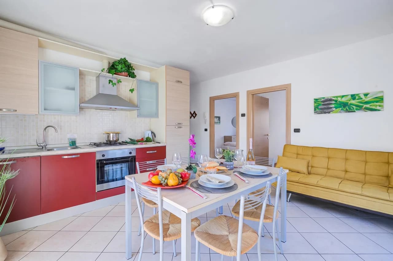 Shared Garden Apartment in Torbole sul Garda photo 5