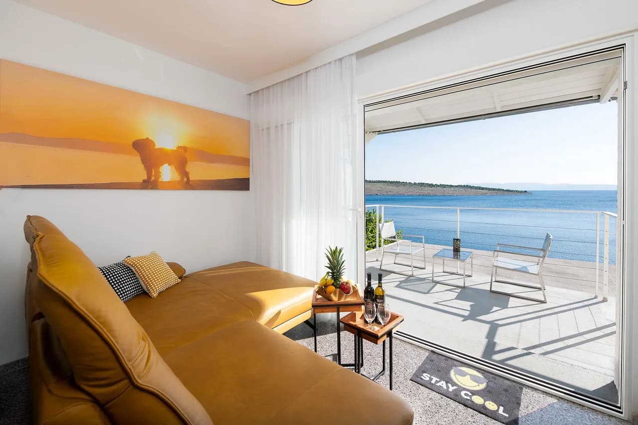 Dream on The Beach - Panoramic Seaview Terrace photo 3