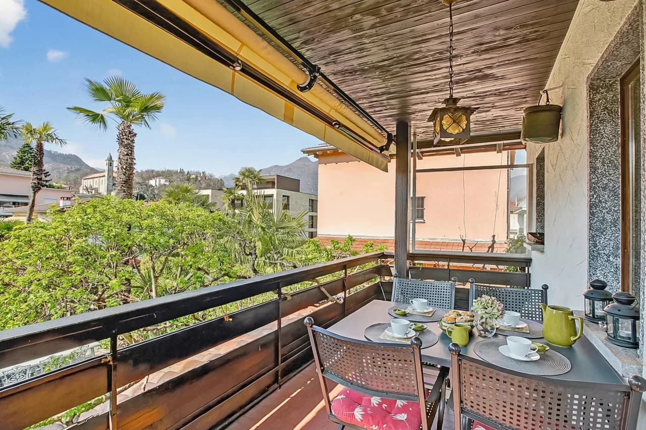 Panoramic View Apartment in Losone, Ticino