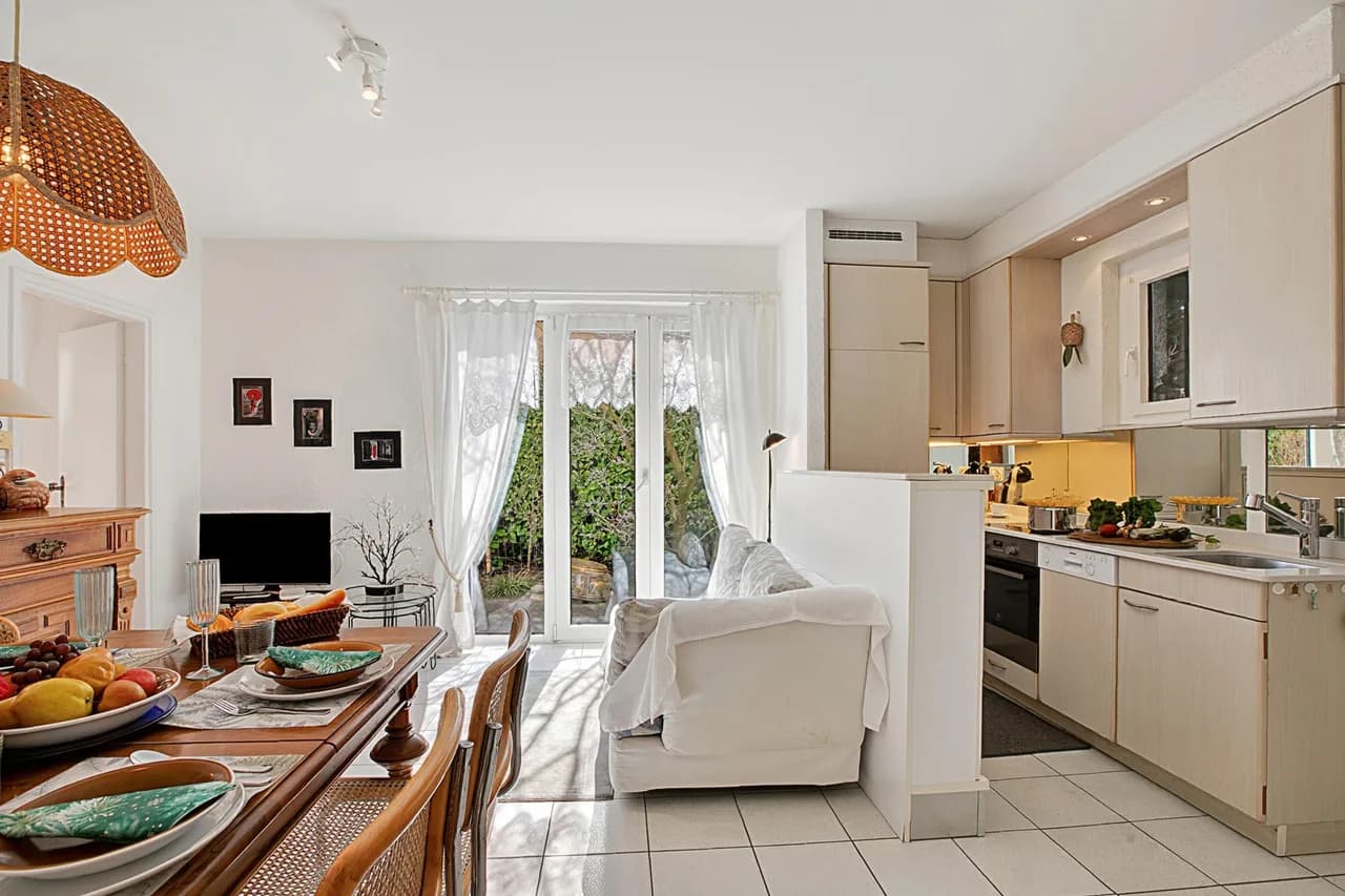 Charming Garden Apartment in Losone, Ticino photo 4