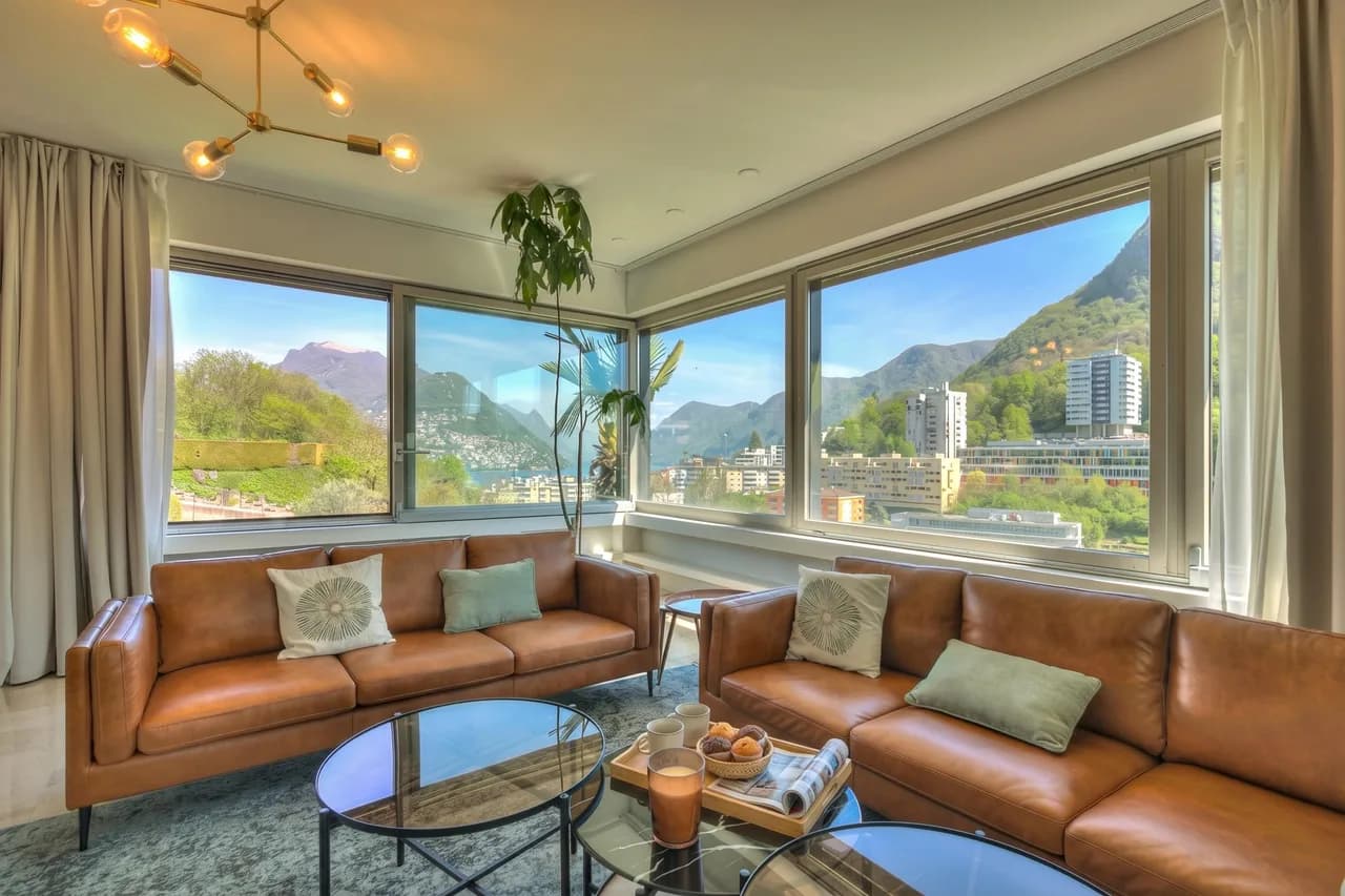 Lake View Villa with Private Pool in Lugano, Ticino photo 3
