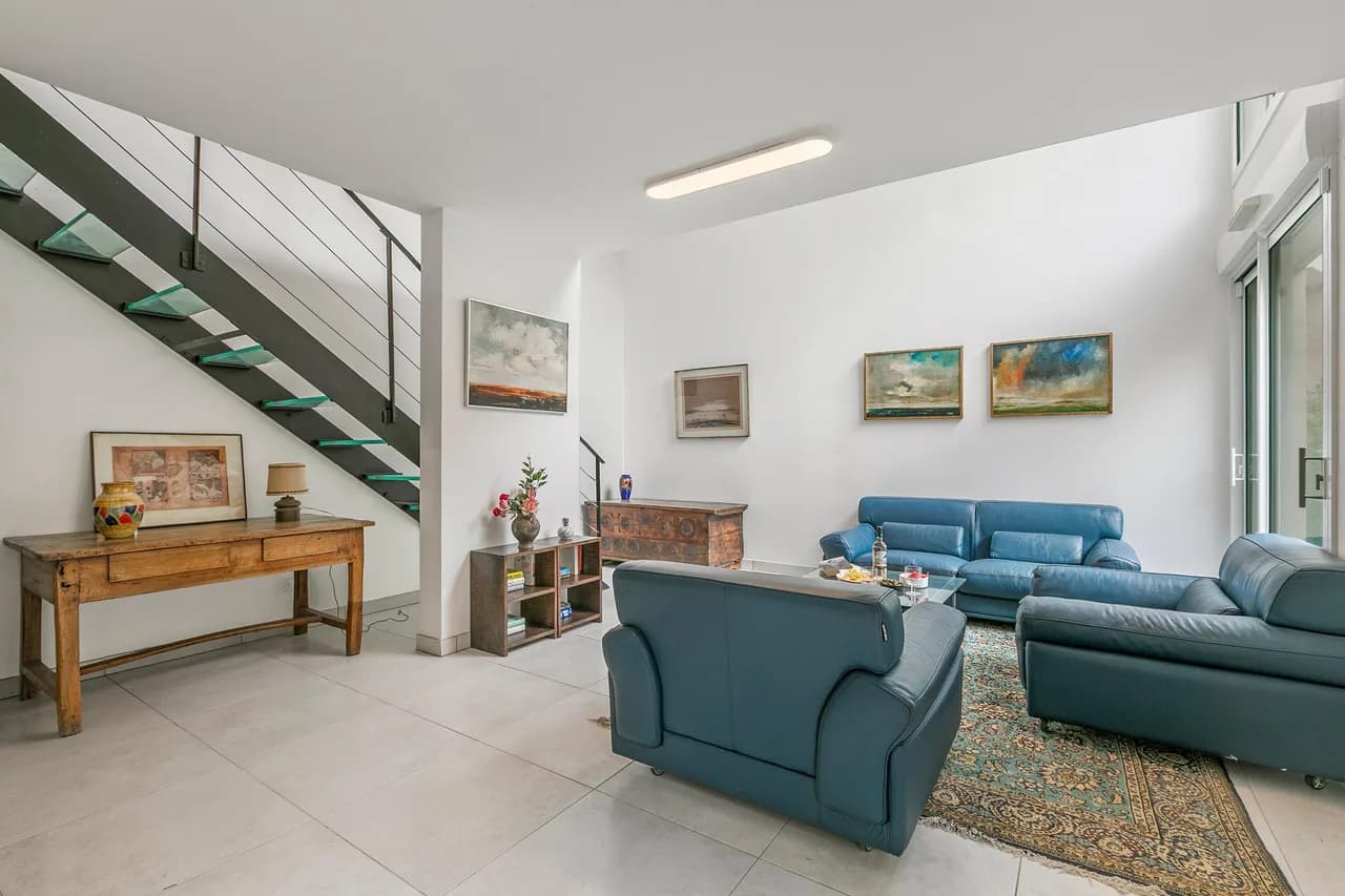 La Marenda - City Center Apartment with Terrace Garden photo 3