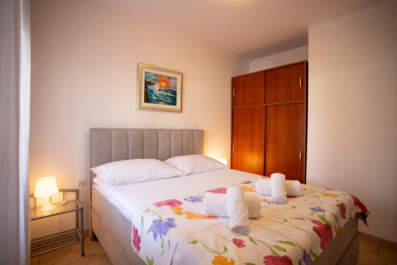 Lovely Apartment Vrsar 6 With Balcony photo 4