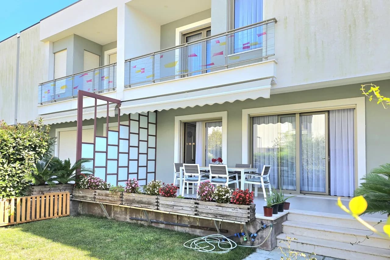 Contemporary Villa in Lalzit Bay, Albania photo 4