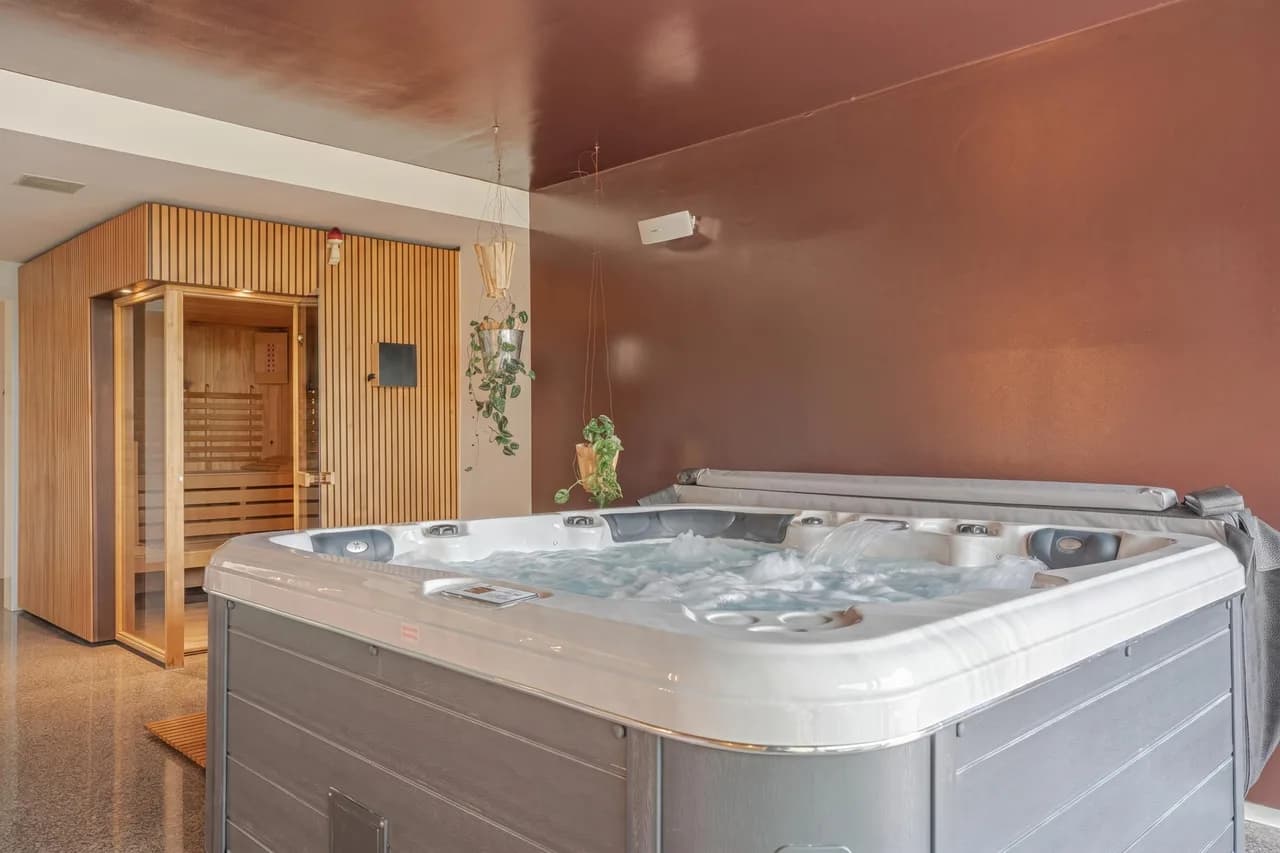 Heated Infinity Pool Villa in Dobrovo v Brdih photo 3