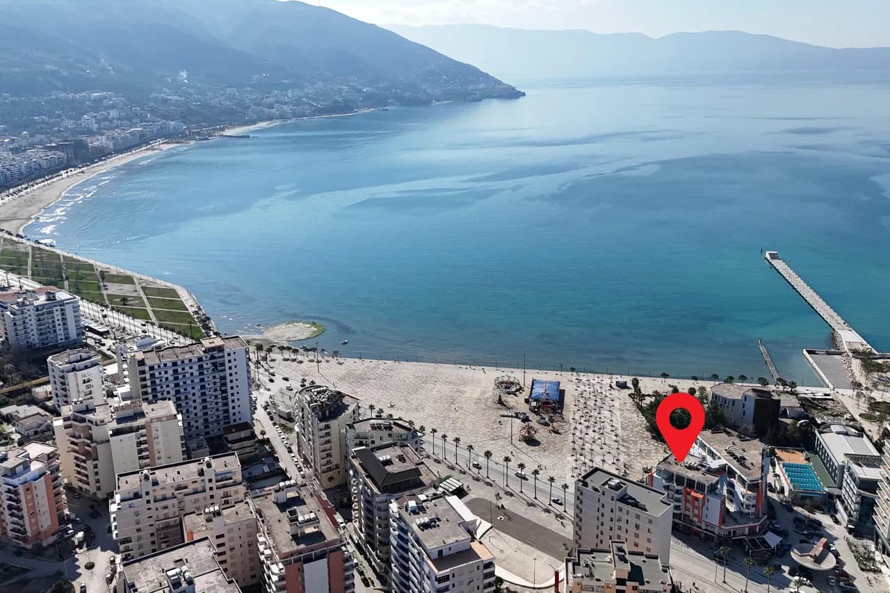 Holiday Apartment Central & Sea View photo 2