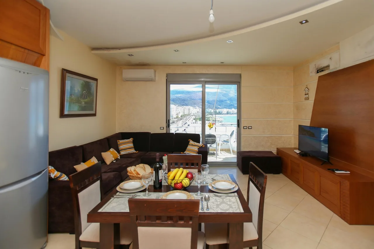 Holiday Apartment Central & Sea View photo 3