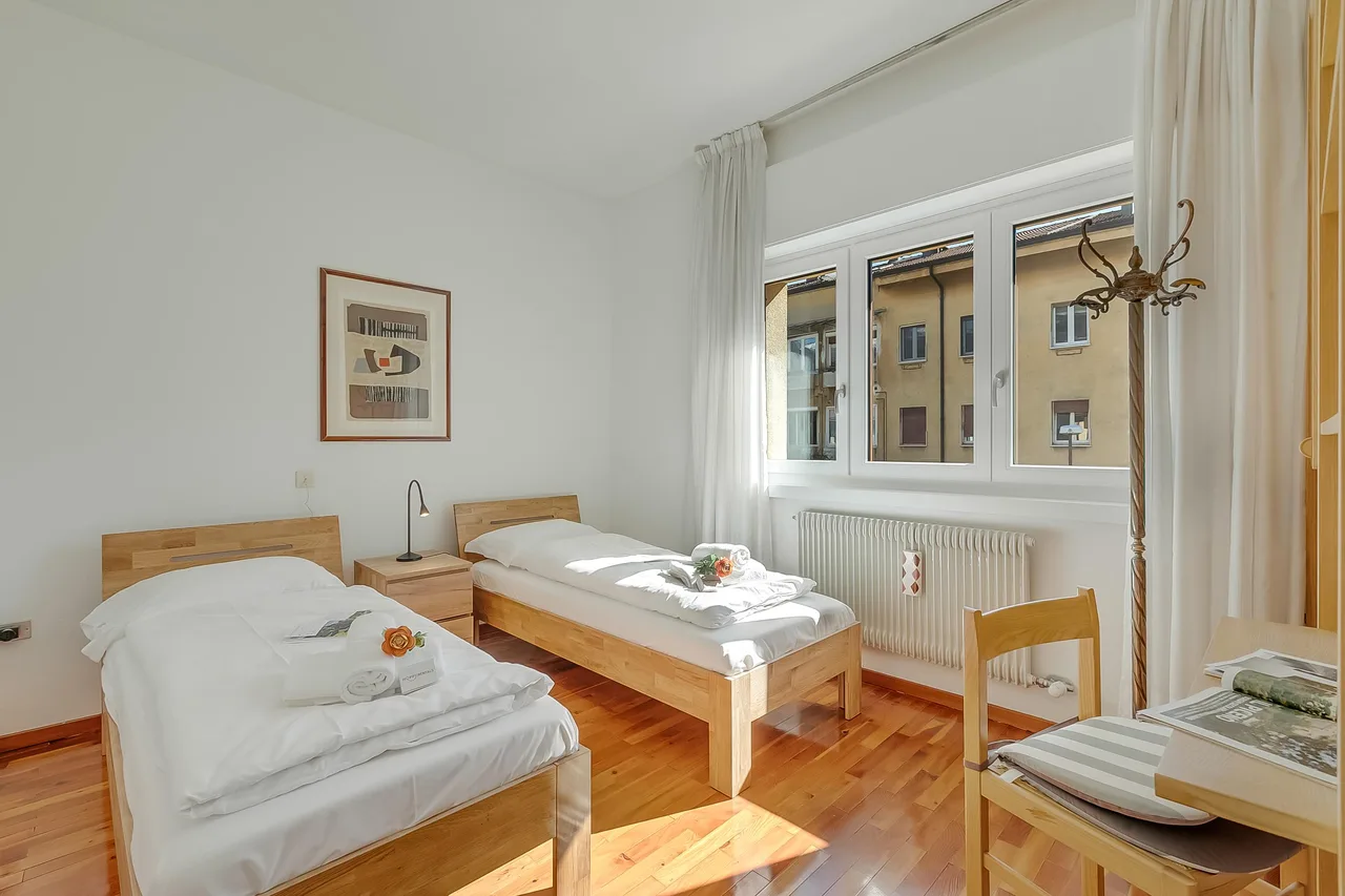 Balcony Apartment in Riva del Garda Trentino Italy photo 5