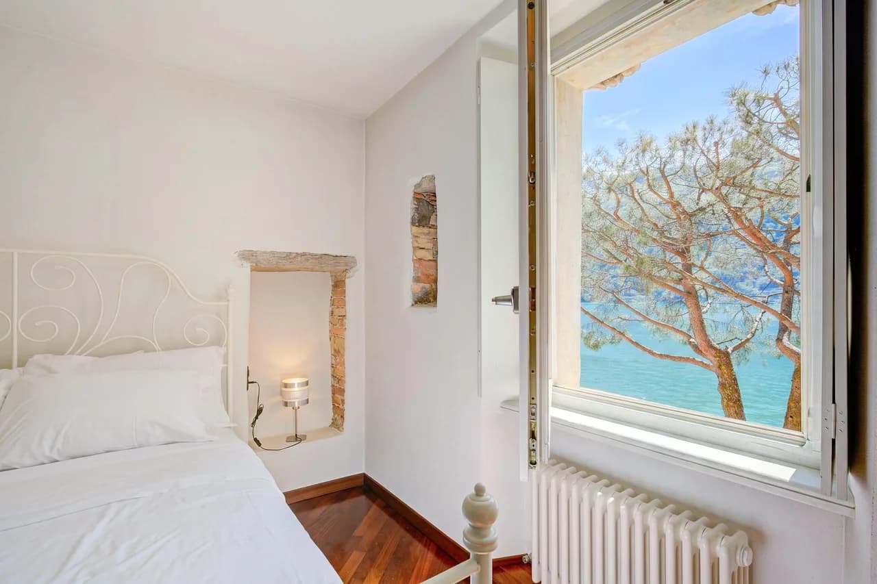Charming Historic Apartment in Lugano photo 4