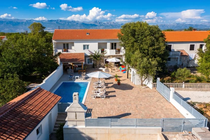 Pool House Ivana Private Pool & Garden