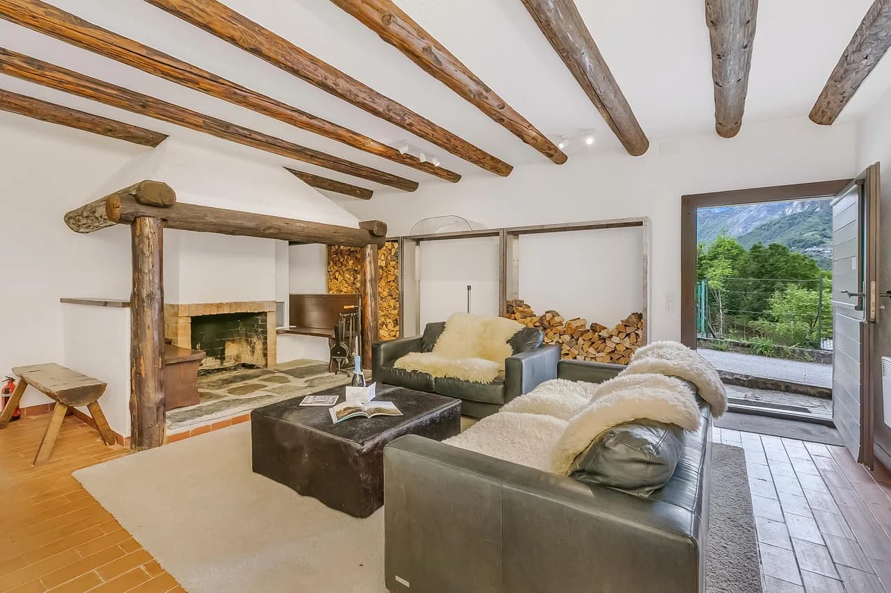 Scenic Mountain-View Chalet in Ticino photo 3
