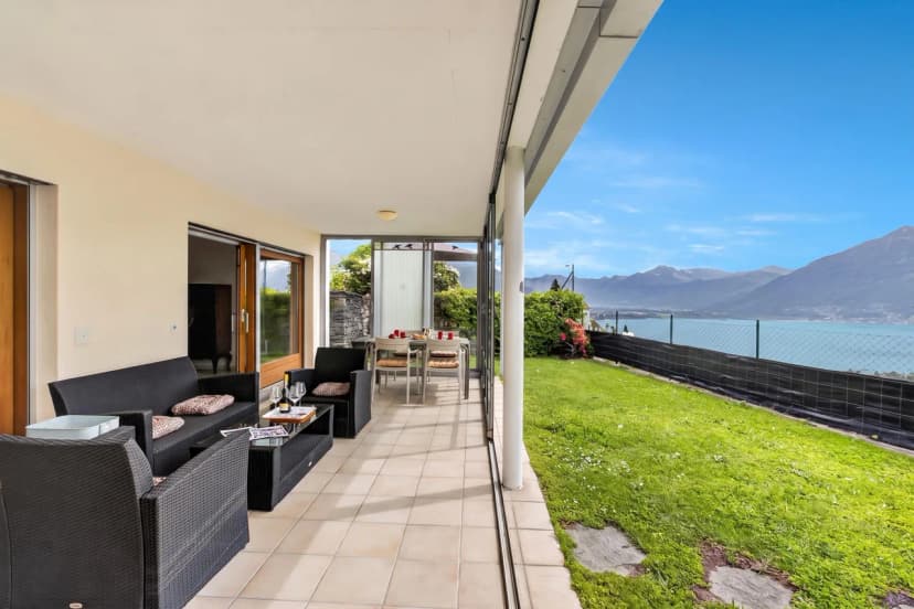 Panoramic Garden Lake View in Locarno Monti