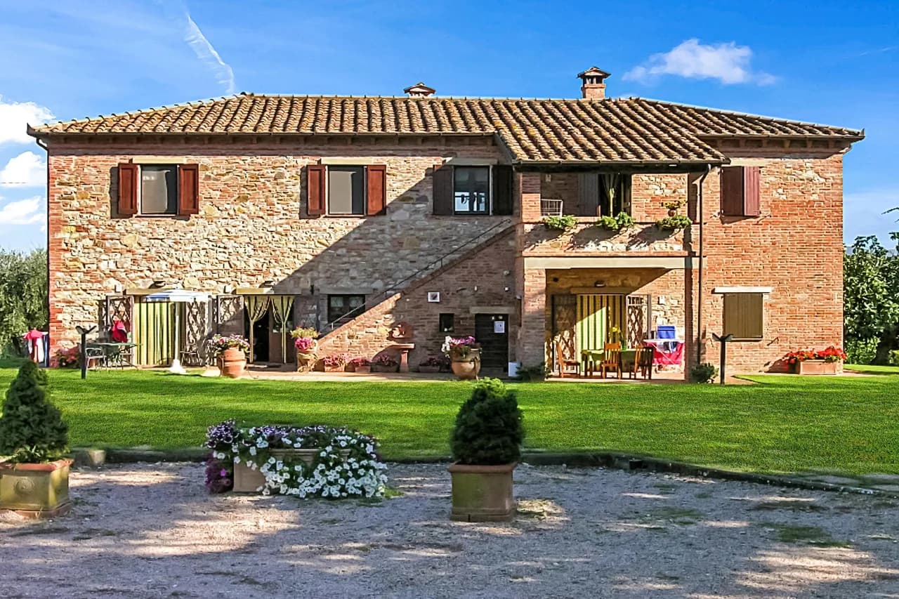 Girasole Apartment with Shared Pool 9 pax photo 5