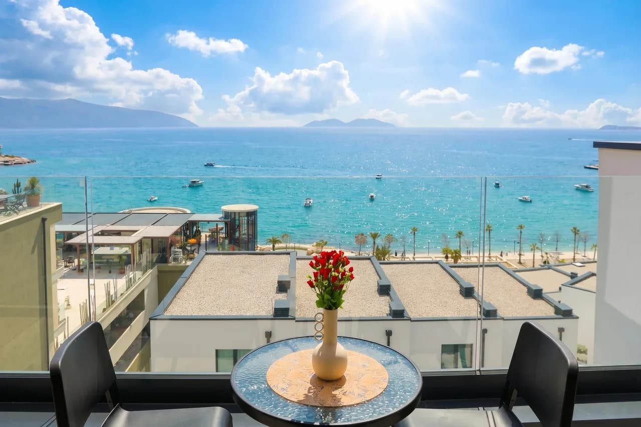Velaris Panoramic Sea View 401