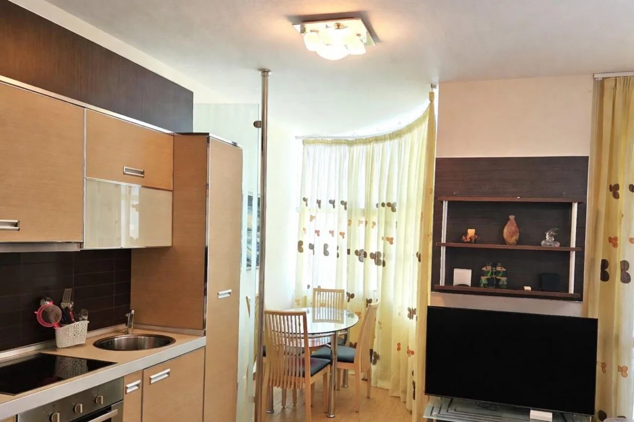 Seafront Apartment in Vlore, Albania photo 4