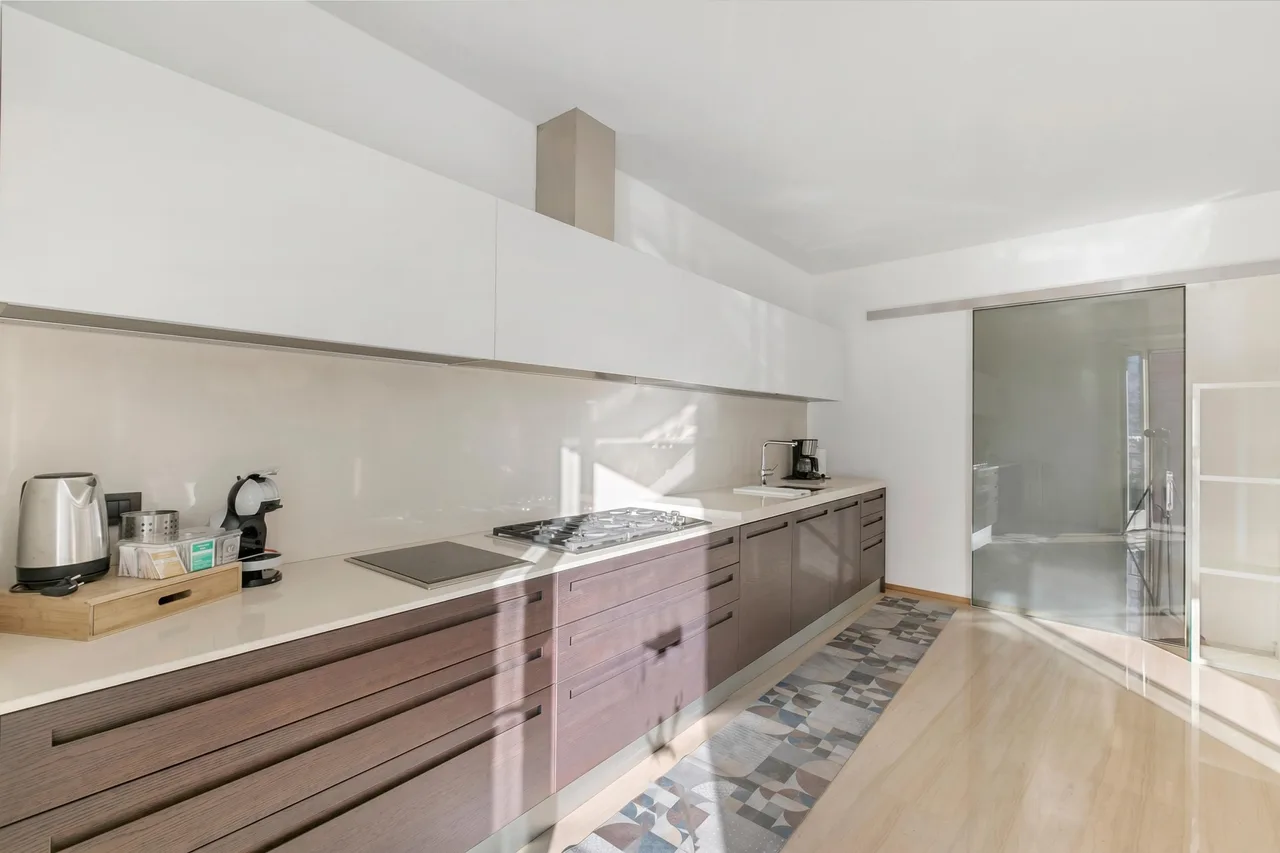 Lakefront Luxury Apartment in Riva del Garda photo 4
