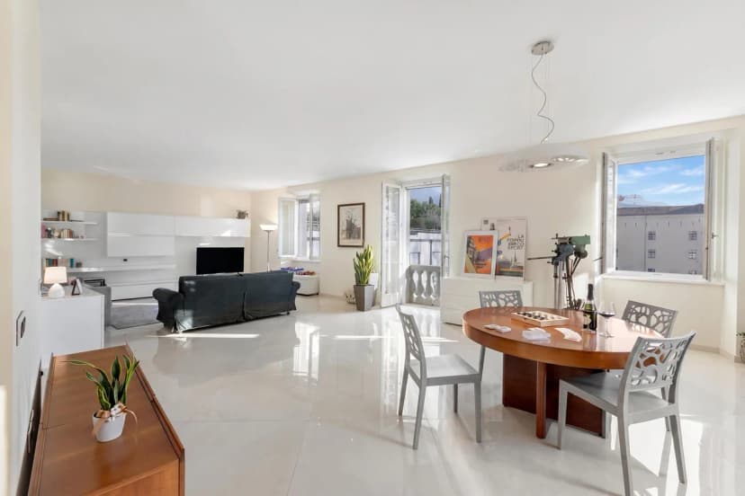 Life & View Luxury Apartment 5