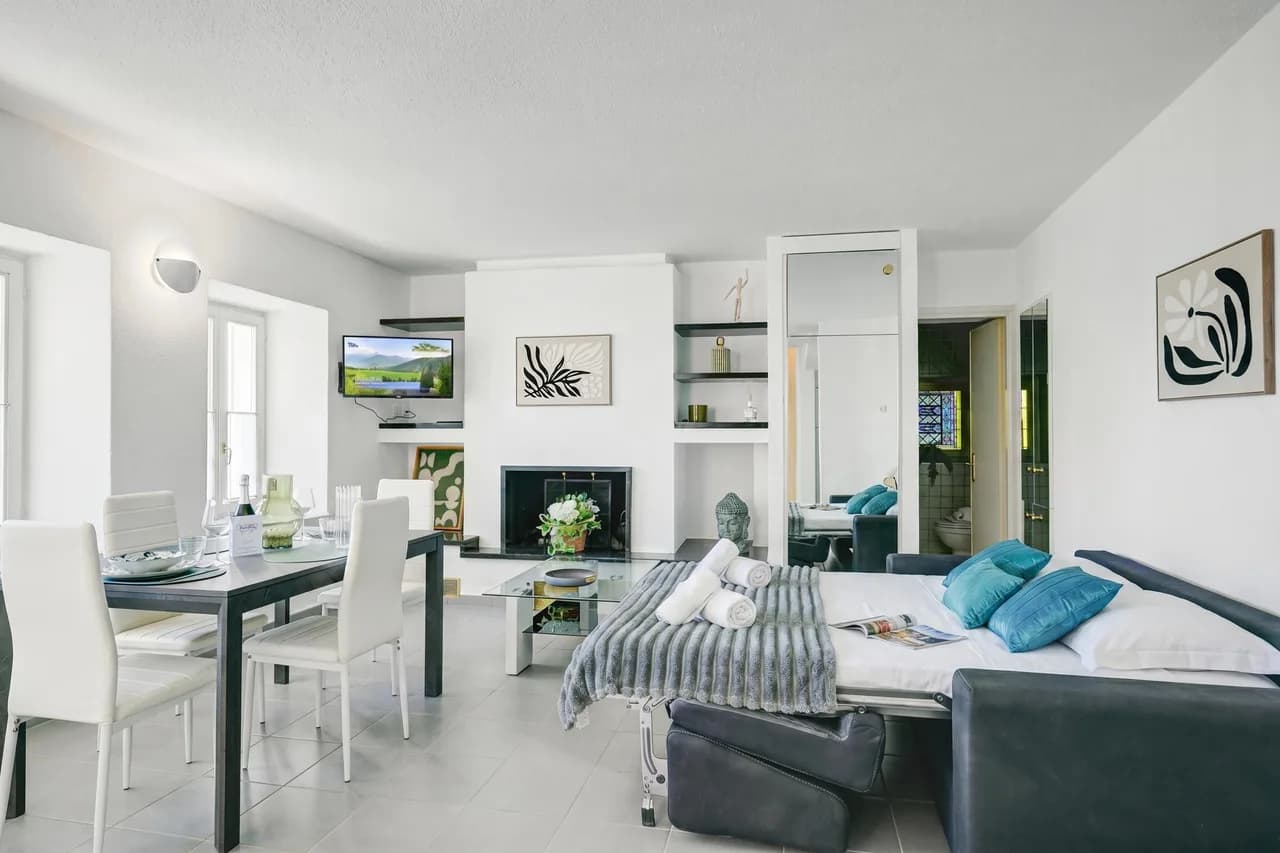 Charming Lake View Apartment in Ticino photo 4