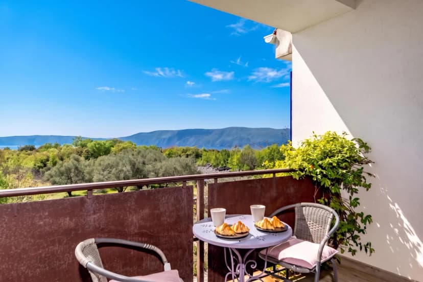 Wabi Sabi Apt4 Pool & Sea View