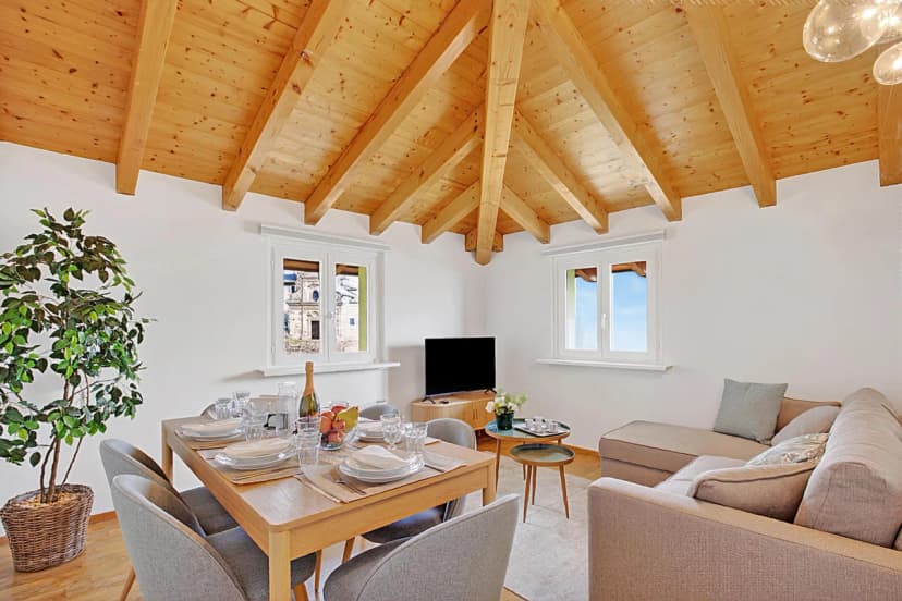 Agra Apartment (Lugano)