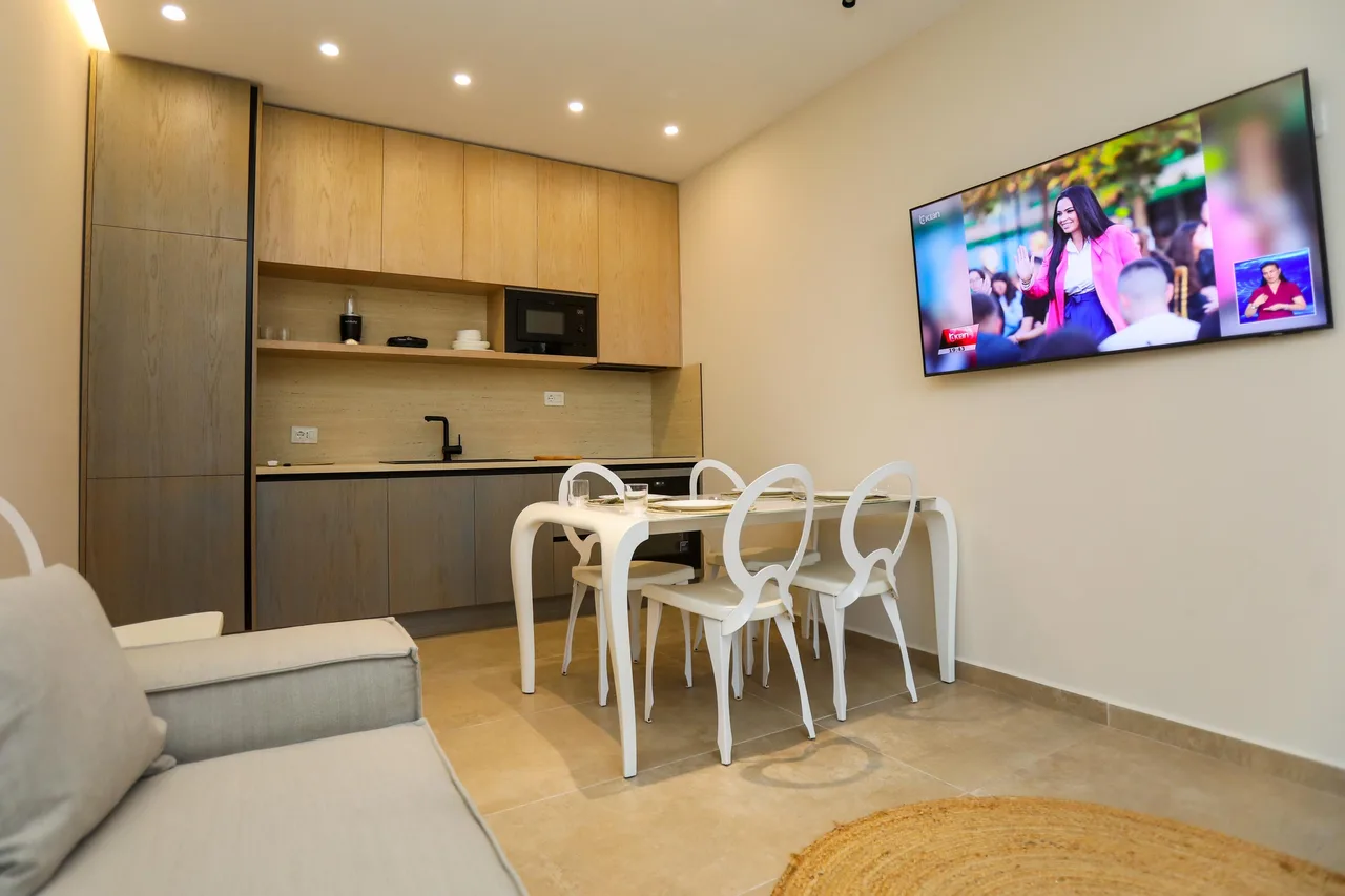 Seaside Terrace Apartment in Vlore photo 4