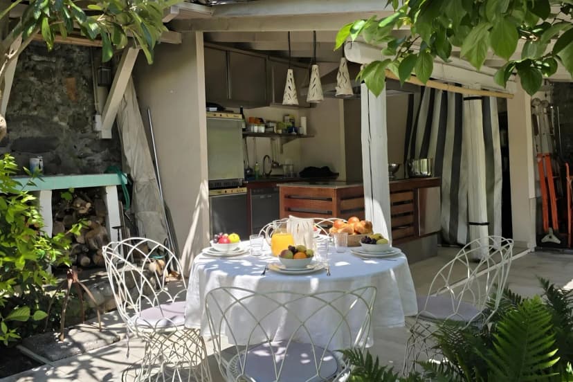 Historic Palazzo Gritti - Lugano Lakefront stay - Orchidea