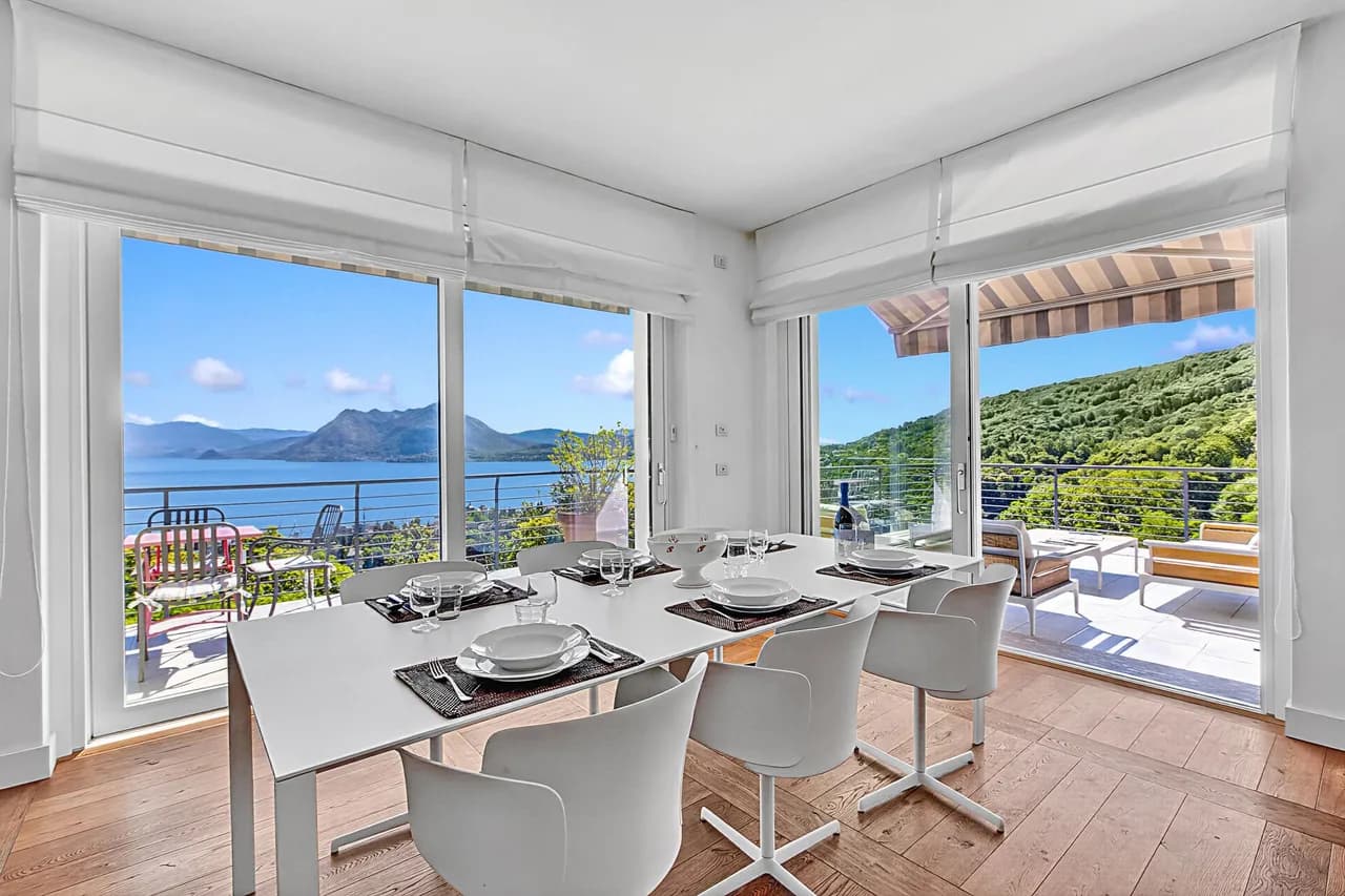 Lake Maggiore View Villa in Piedmont photo 2