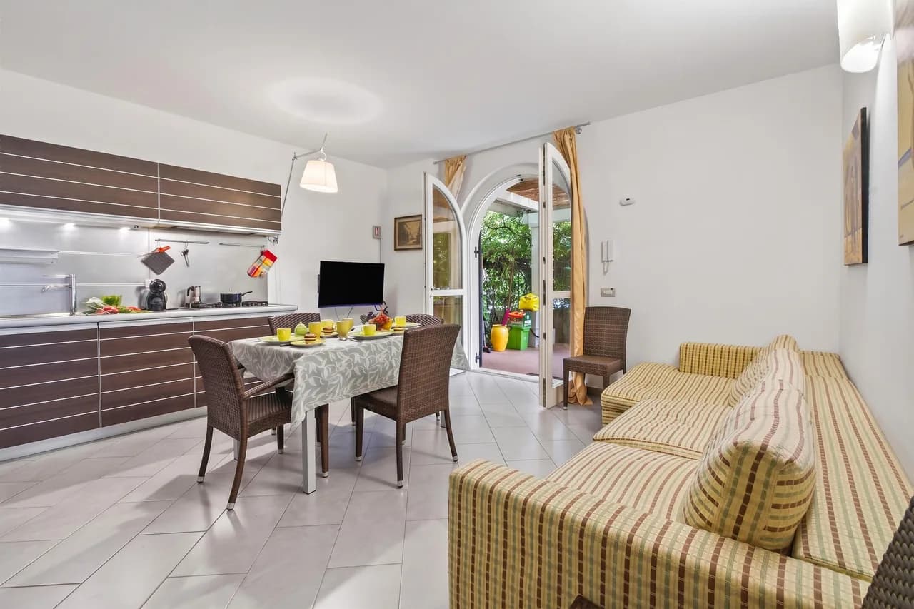 Charming Garden Apartment in Marina di Massa photo 2