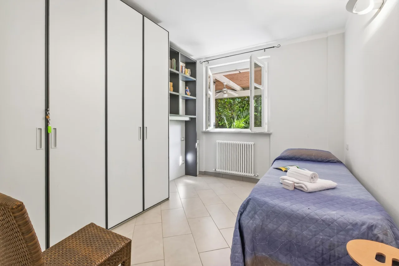 Charming Garden Apartment in Marina di Massa photo 5