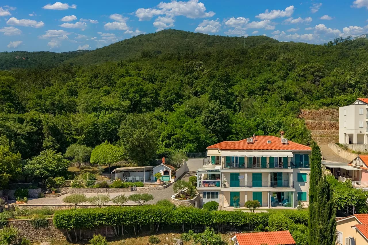 Beachside Villa Mia Apartment 1 photo 3