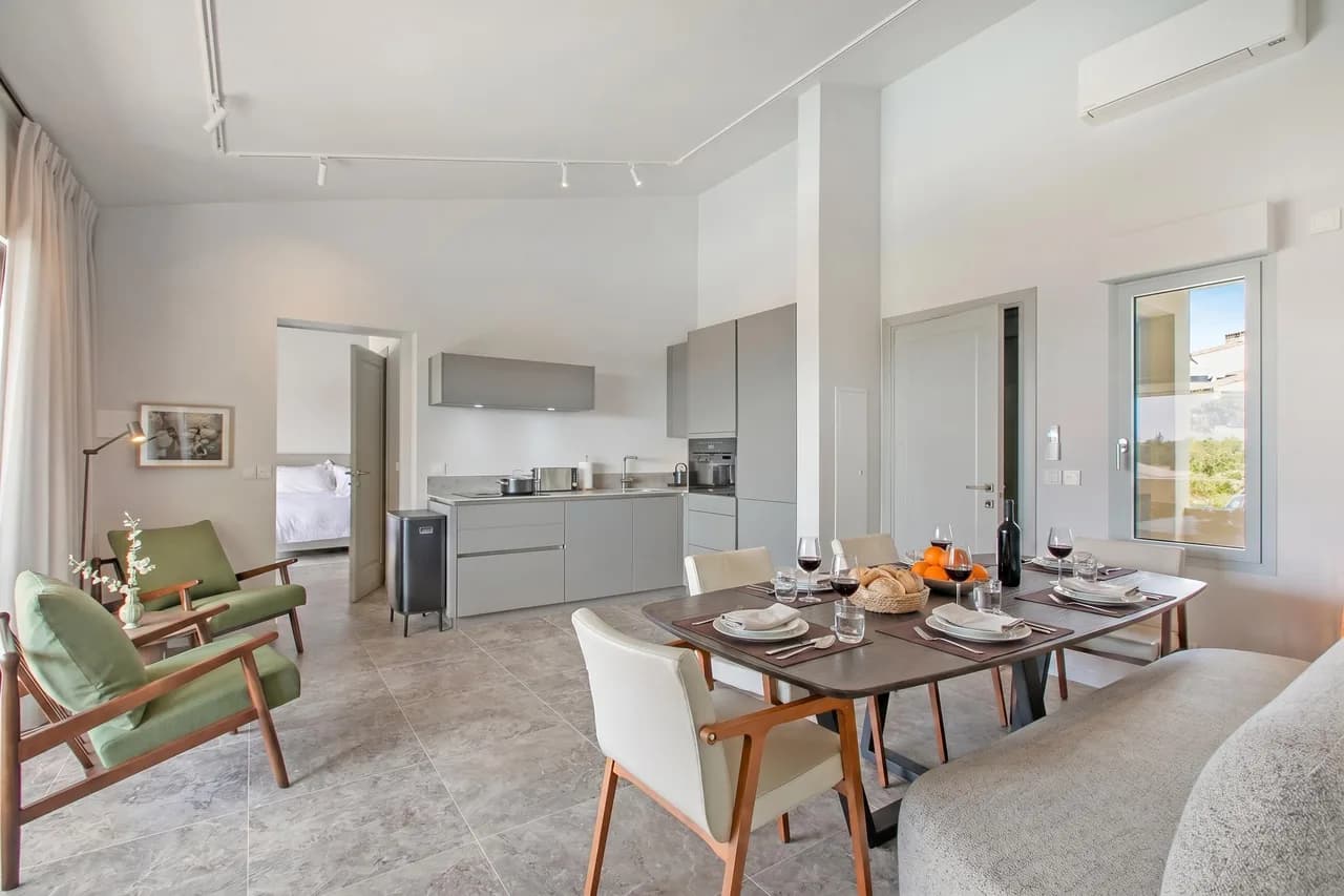 Charming Coastal-View Apartment in Provence Alpes Cote Dazur photo 3