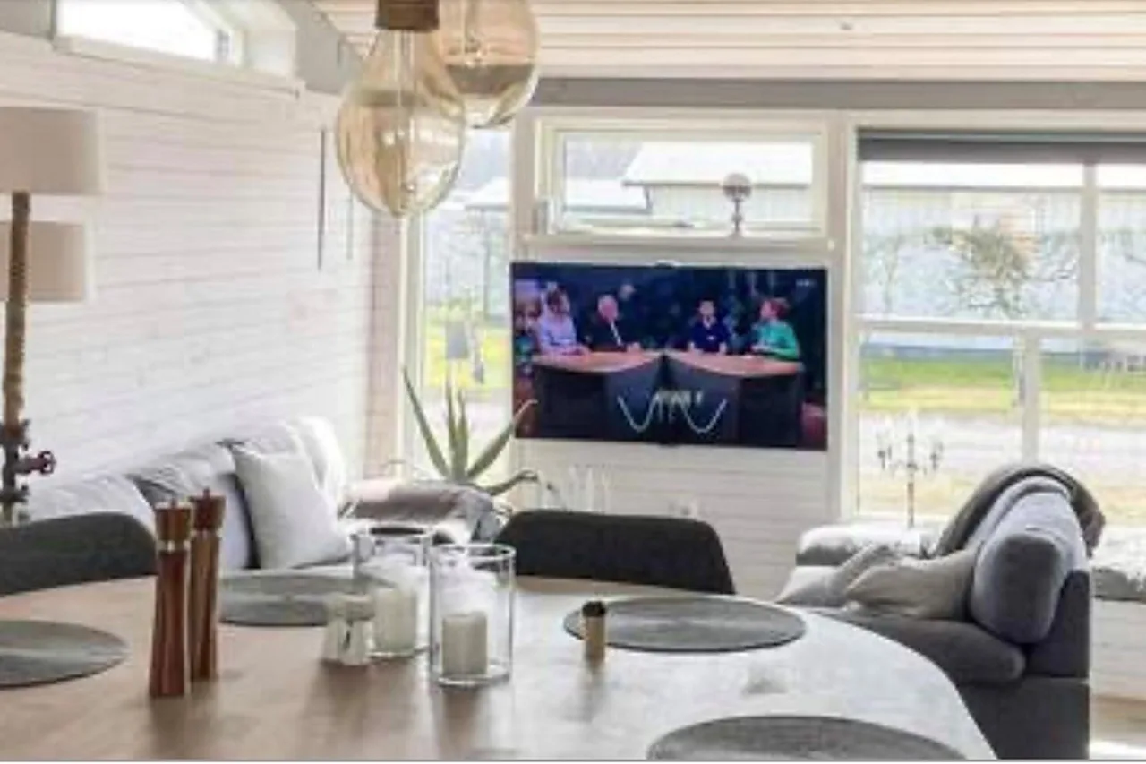 Beachfront Vacation Home in Skummeslövstrand photo 4