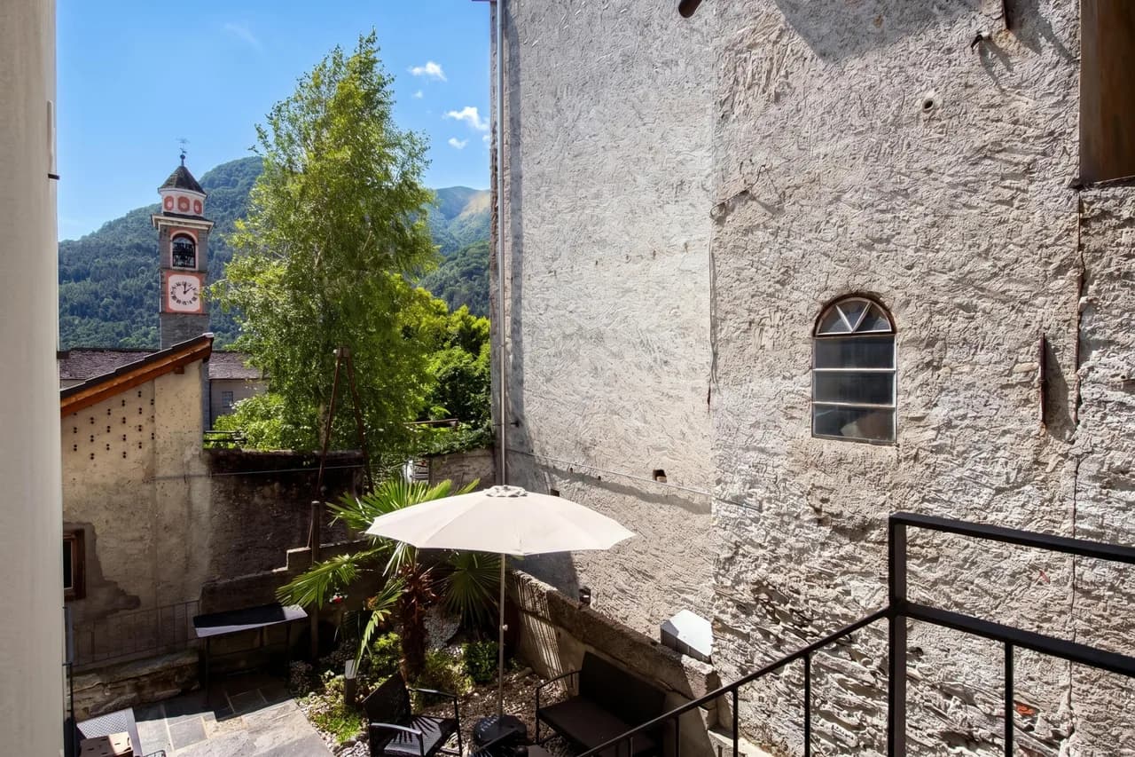 Serenata Room 2 - Cavigliano Studio with Terrace for 3 photo 3