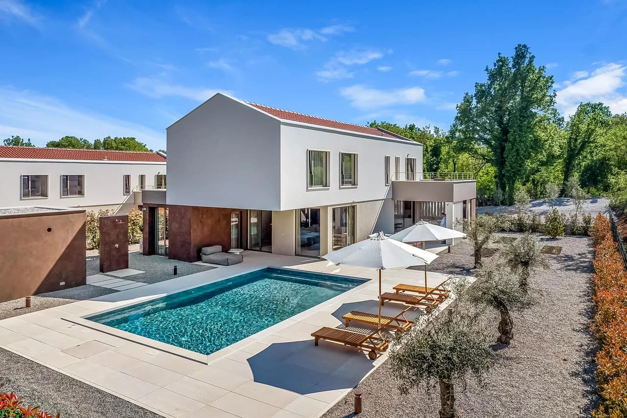 Elegant Villa with Scenic Views in Labin