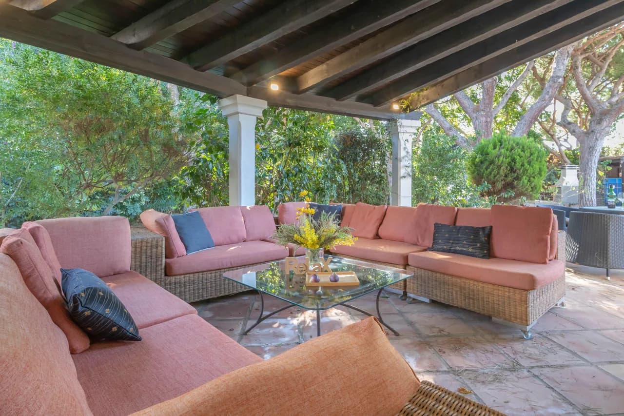 Villa Calahonda 700m From Beach With Pool photo 3