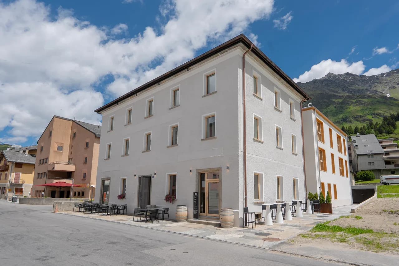 Residenza Larix 101 Modern Alpine Stay in San Bernardino | Ski, Hiking & Nature photo 2